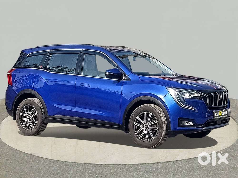 Mahindra Xuv700 2.0 Ax 7 Petrol At Str, 2023, Petrol