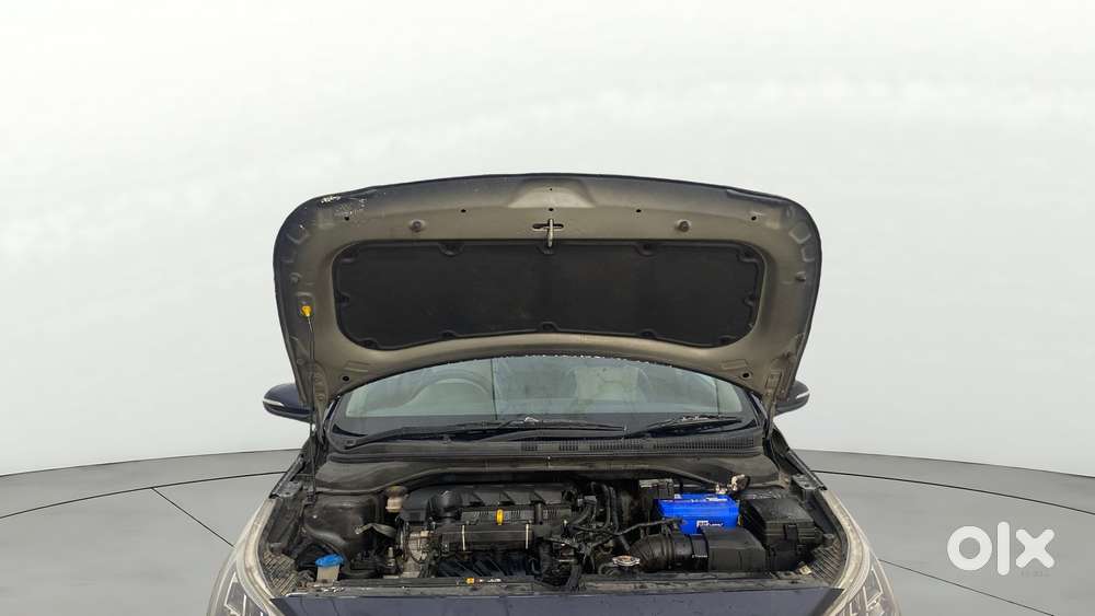 Hyundai Verna 1.5 Sx (o) Vtvt Ivt, 2022, Petrol