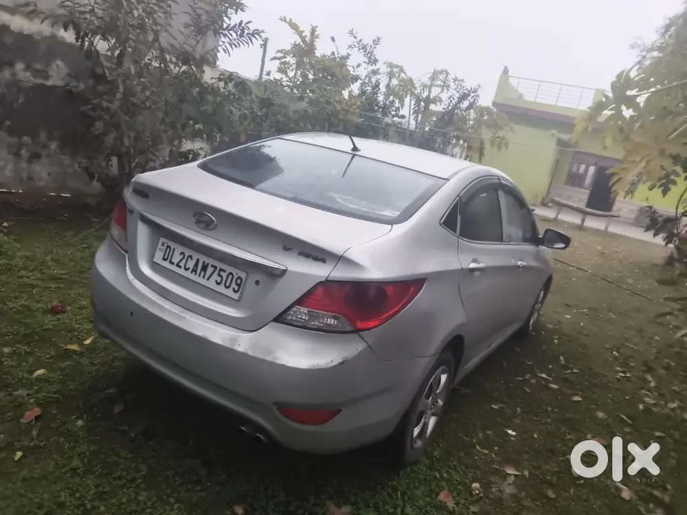 Hyundai Verna 2012 Petrol Well Maintained