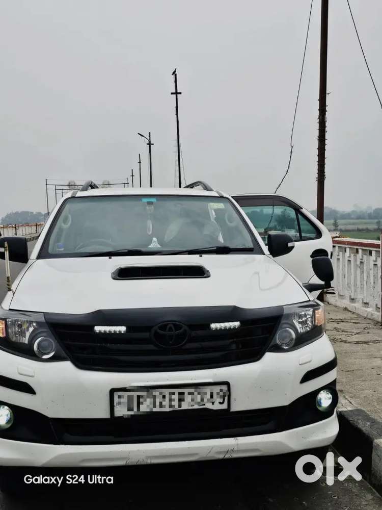 Toyota Fortuner 3.0 2013
