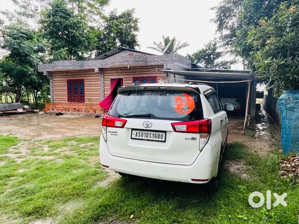 Toyota Innova Crysta 2018 Diesel Well Maintained