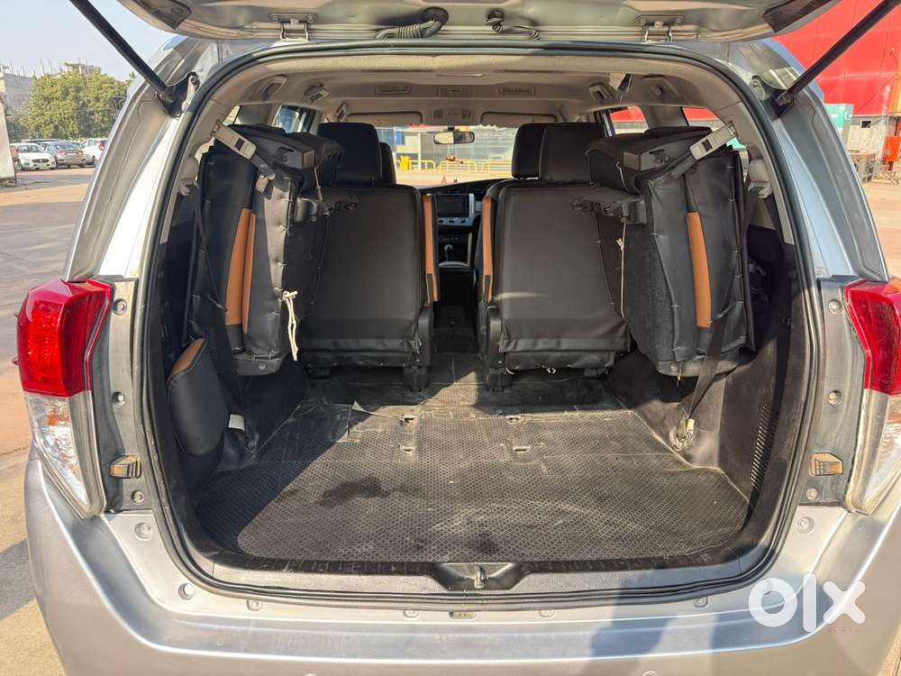 Toyota Innova Crysta 2.4 G Mt, 2019, Diesel