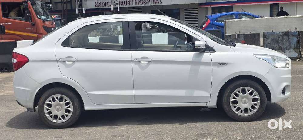 Ford Aspire, 2015, Petrol