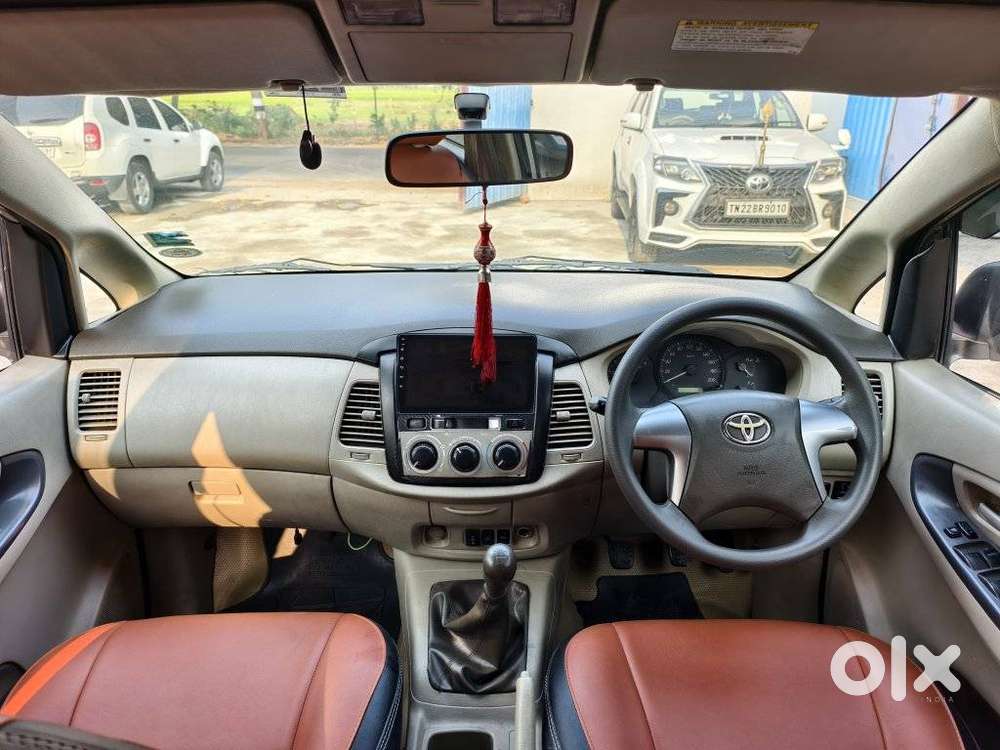 Toyota Innova 2.5 Gx 8 Seater Limited Edition, 2014, Diesel