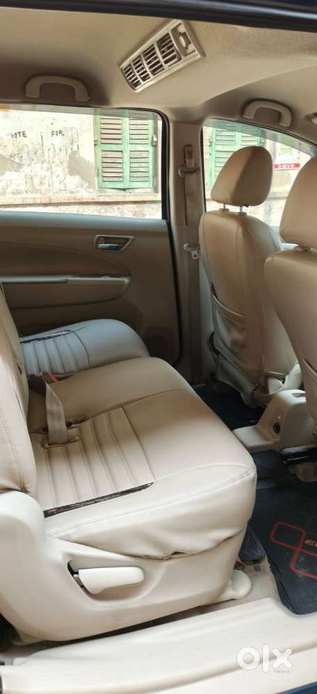 Maruti Suzuki Ertiga Vxi Shvs, 2018, Petrol