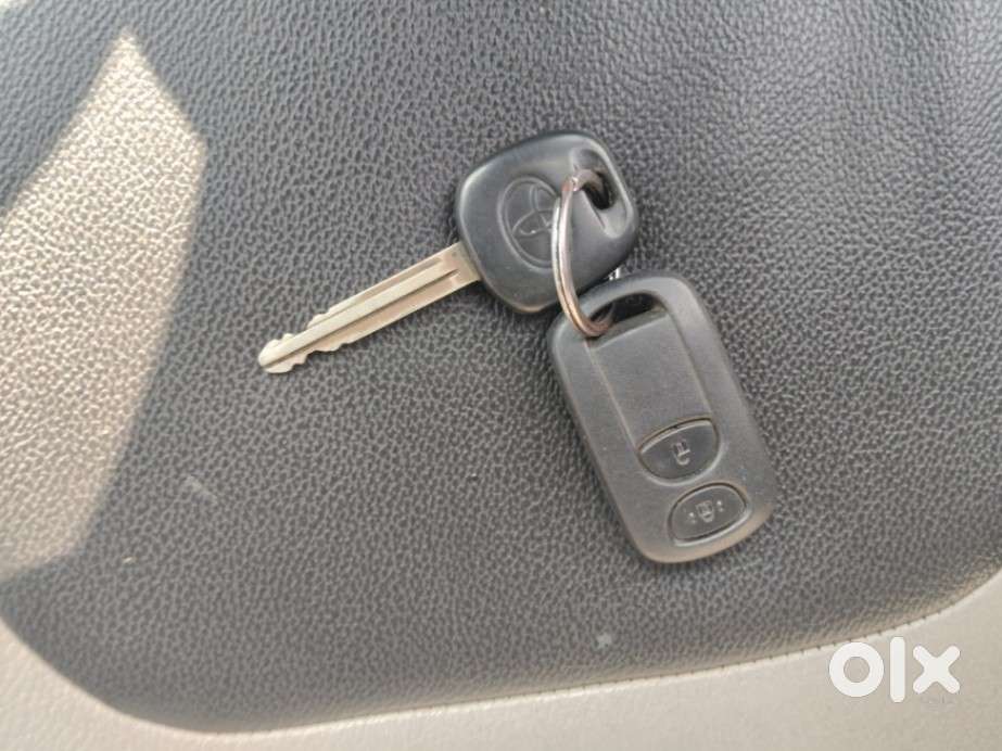 Toyota Etios 2010-2012 G, 2011, Petrol