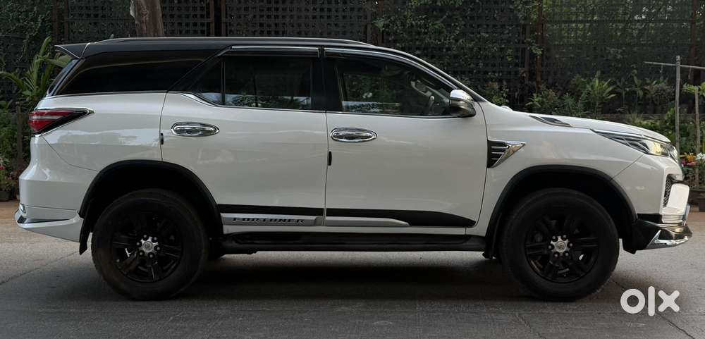 Toyota Fortuner Leader Edition (at), 2024, Diesel