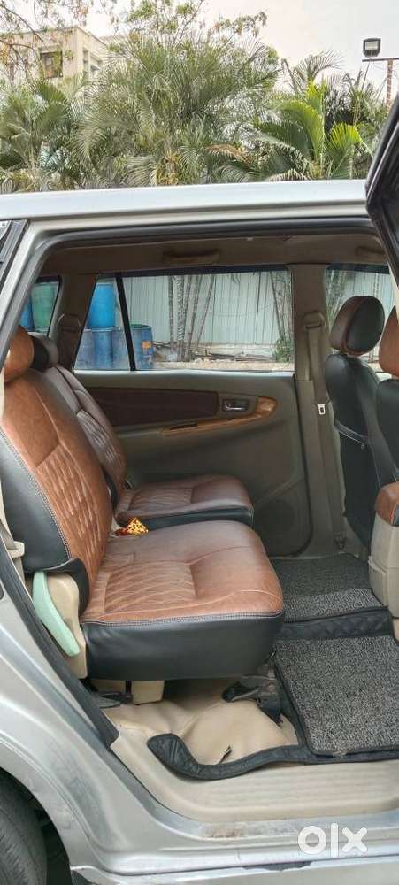 Toyota Innova 2.5 Vx 7 Str Bs-iii, 2011, Diesel