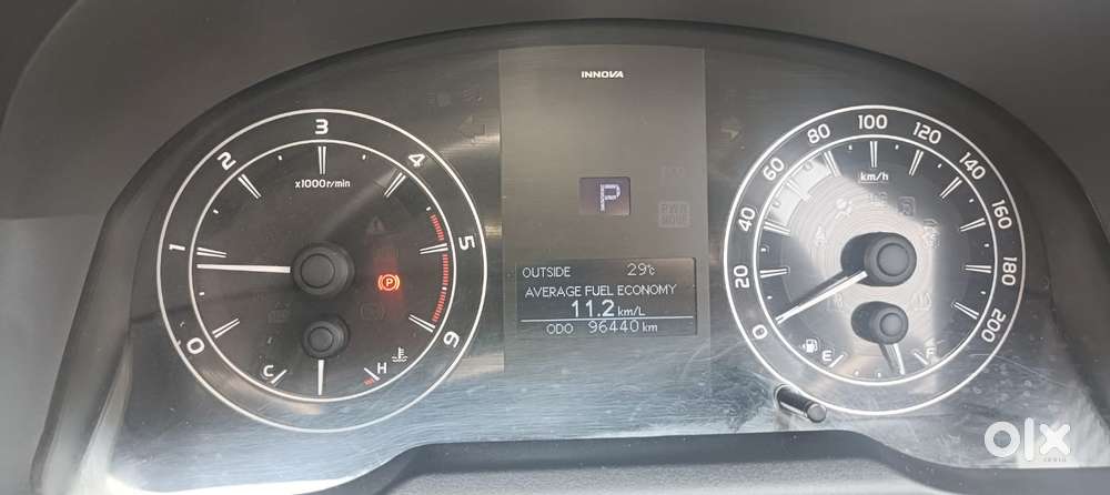 Toyota Innova Crysta 2.4 Gx Mt, 2016, Diesel