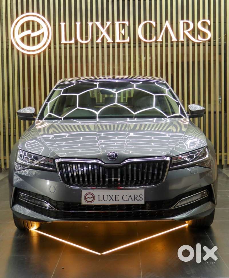 Skoda Superb 2.0 L&k Tsi At, 2022, Petrol
