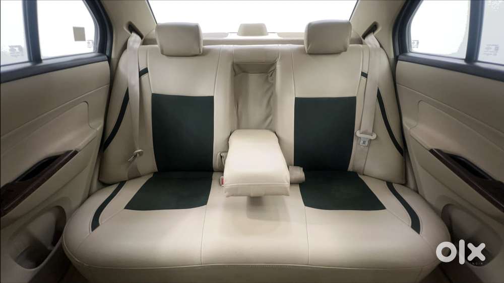 Maruti Suzuki Swift Dzire 1.3 Vxi, 2015, Petrol