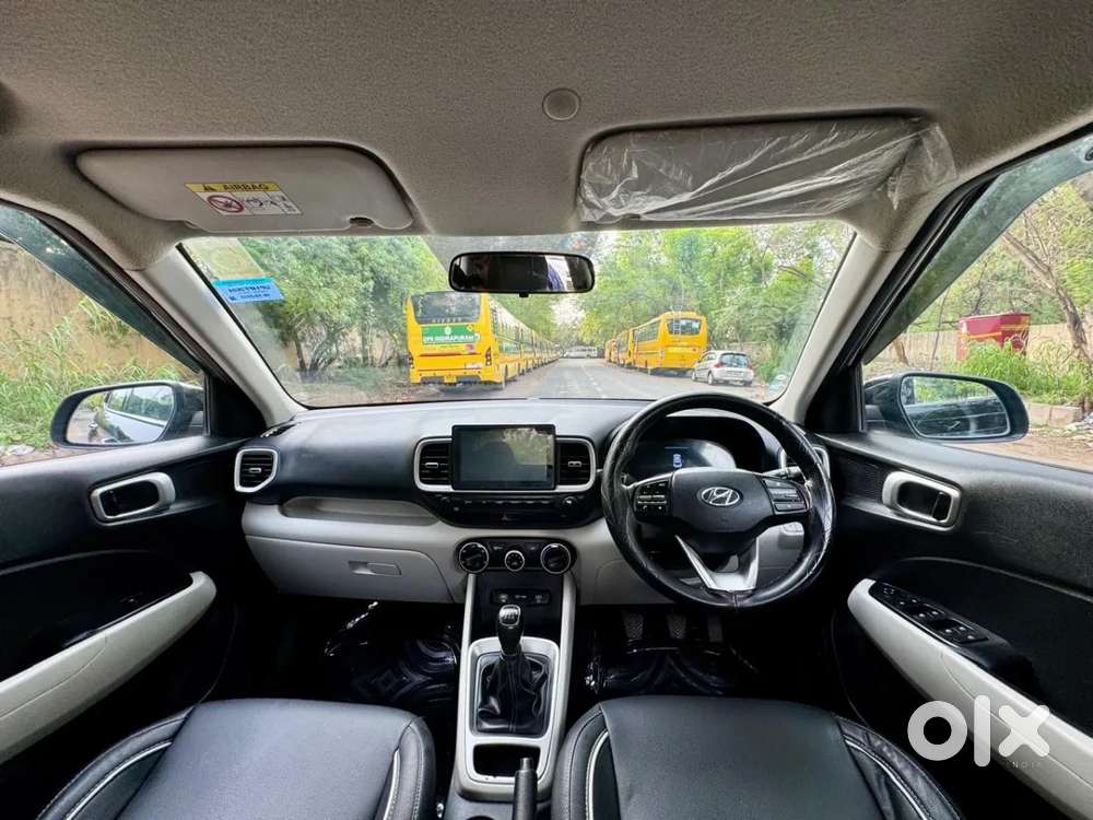 Hyundai Venue S 1.2 Petrol, 2022, Petrol