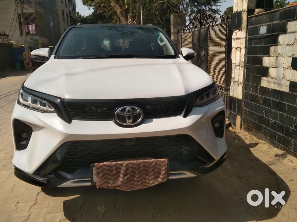 Toyota Fortuner Legender 4x4 At 2.8, 2024, Diesel