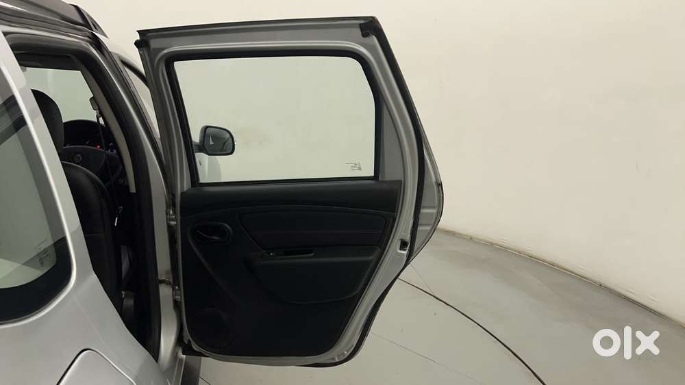 Renault Duster Petrol Rxs Cvt, 2018, Petrol