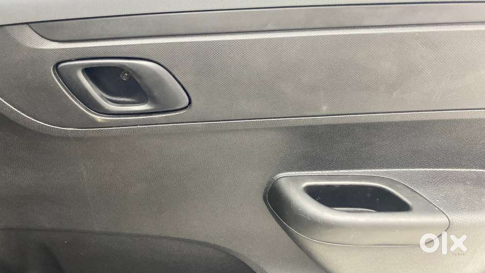 Renault Kwid 2019-ongoing 1.0 Rxt Amt (o), 2021, Petrol