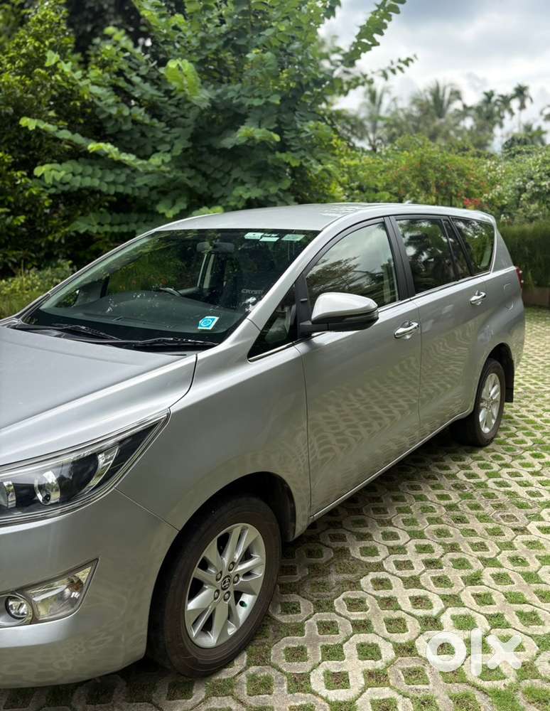 Toyota Innova Crysta 2019