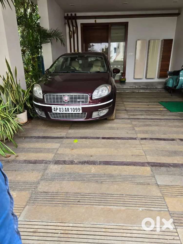 Fiat Linea 2011 Diesel 120000 Km Driven Rc Renavl 5 Years