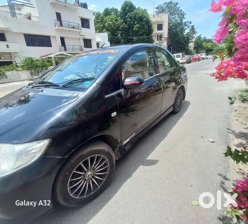 Honda City Zx Petrol 2005