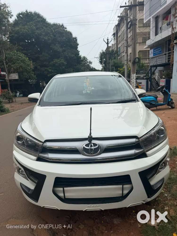 Toyota Innova Crysta 2.4 2018