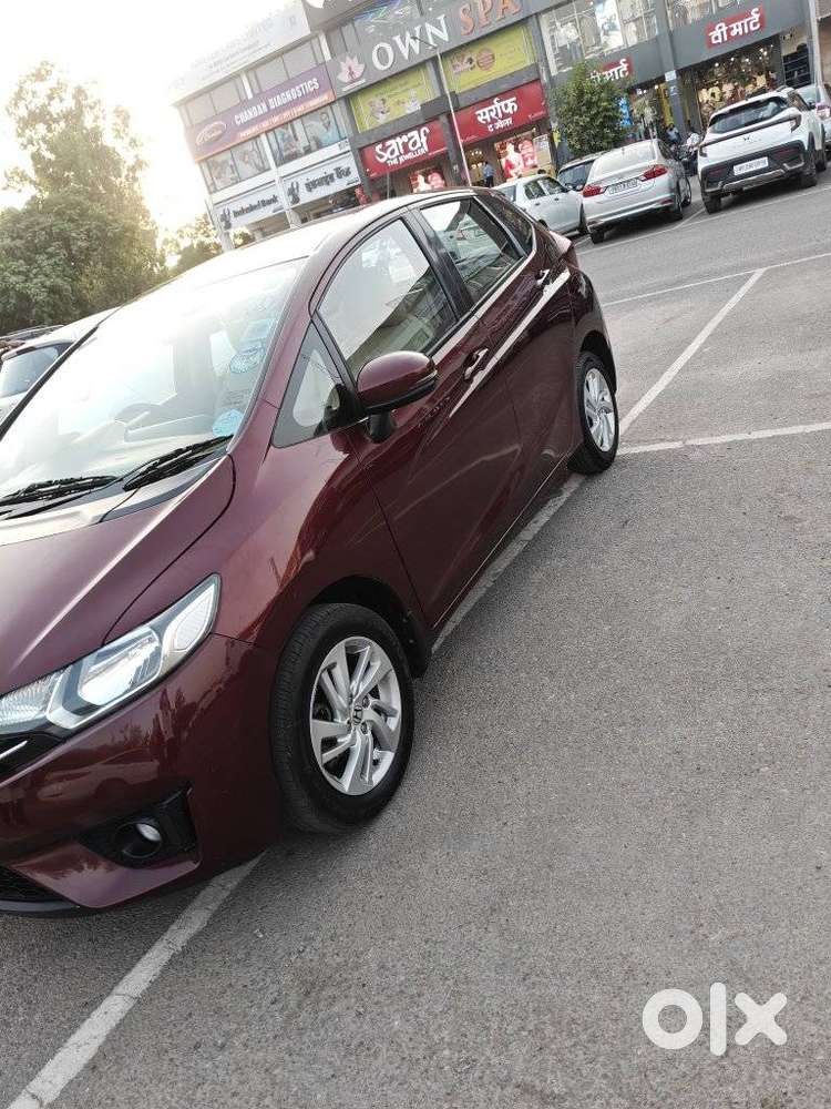 Honda Jazz V Automatic, 2015, Petrol