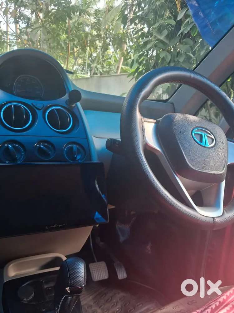 Tata Nano Xta 2016