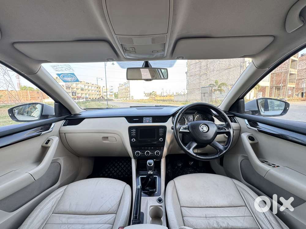 Skoda Octavia 2.0 Tdi Mt Ambition, 2015, Petrol