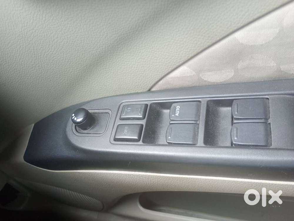 Maruti Suzuki Celerio 1.0 Zxi Amt, 2017, Petrol