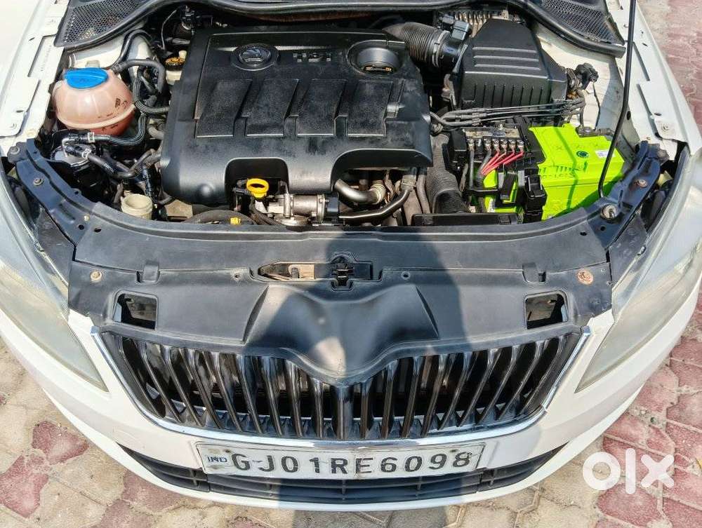 Skoda Rapid 1.5 Tdi Ambition Plus, 2014, Diesel