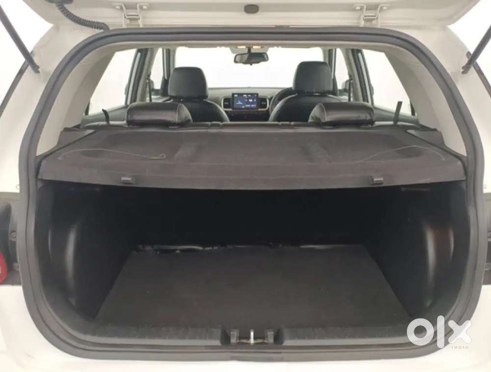 Hyundai Venue Knight Edition 2019 With Sun Roof