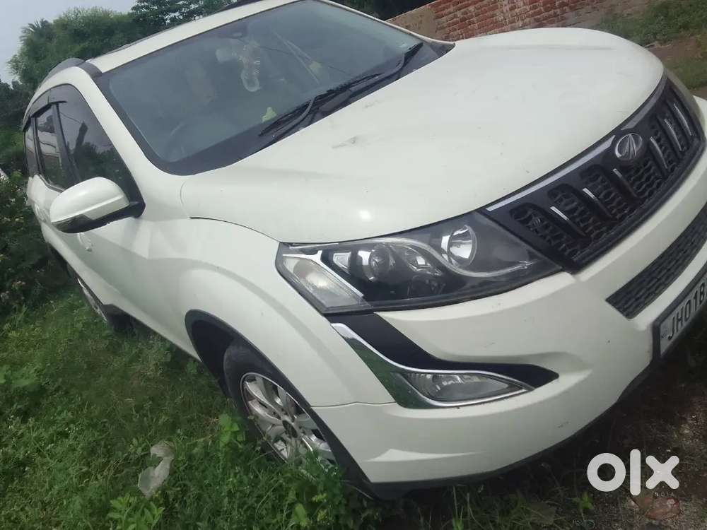 Mahindra Xuv500 2.2 Diesel 2017