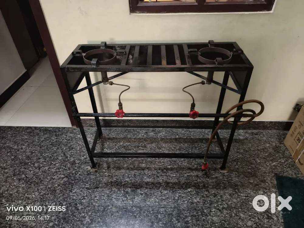 CAST IRON DOUBLE BURNER STOVE