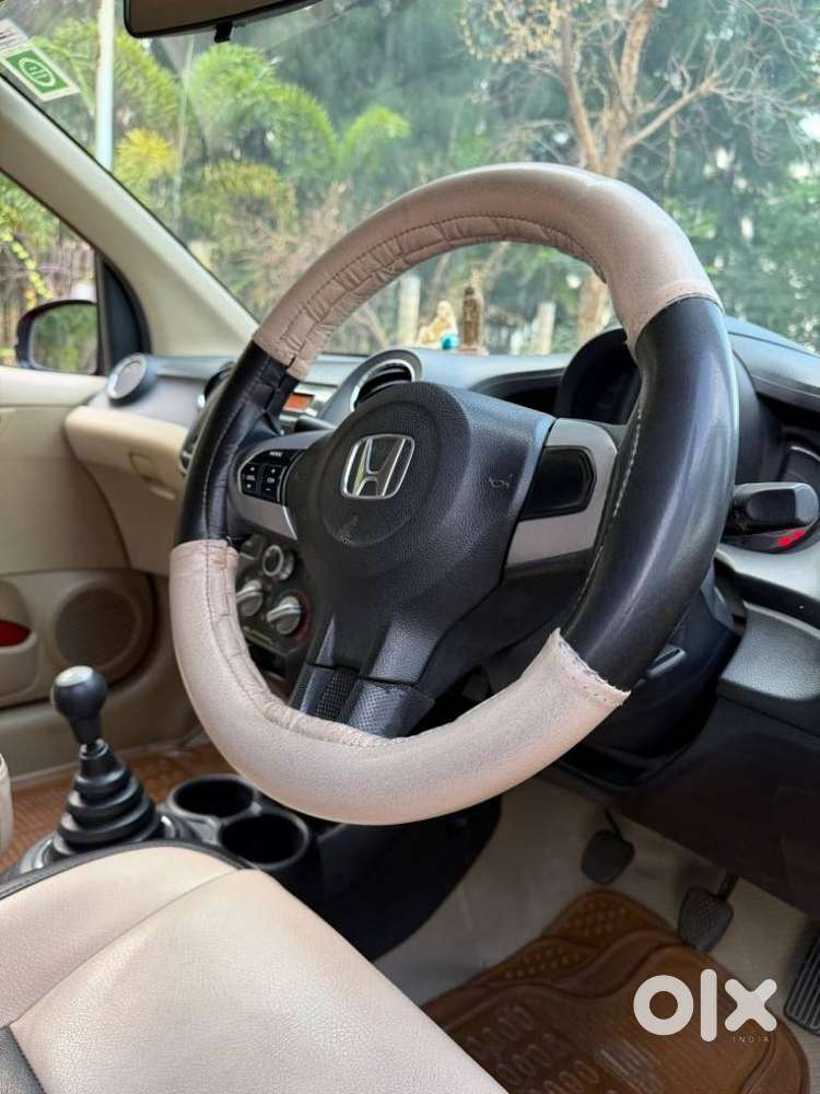 Honda Brio, 2015, Petrol