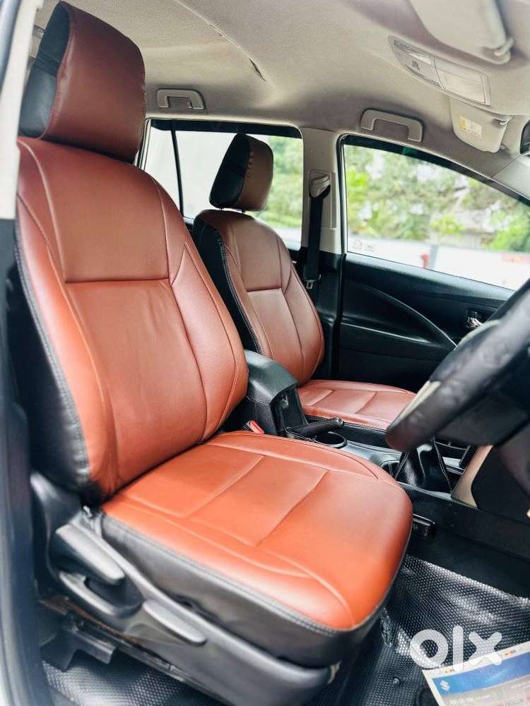 Toyota Innova Crysta [2020-ongoing] 2.4 Gx 7 Str, 2019, Diesel