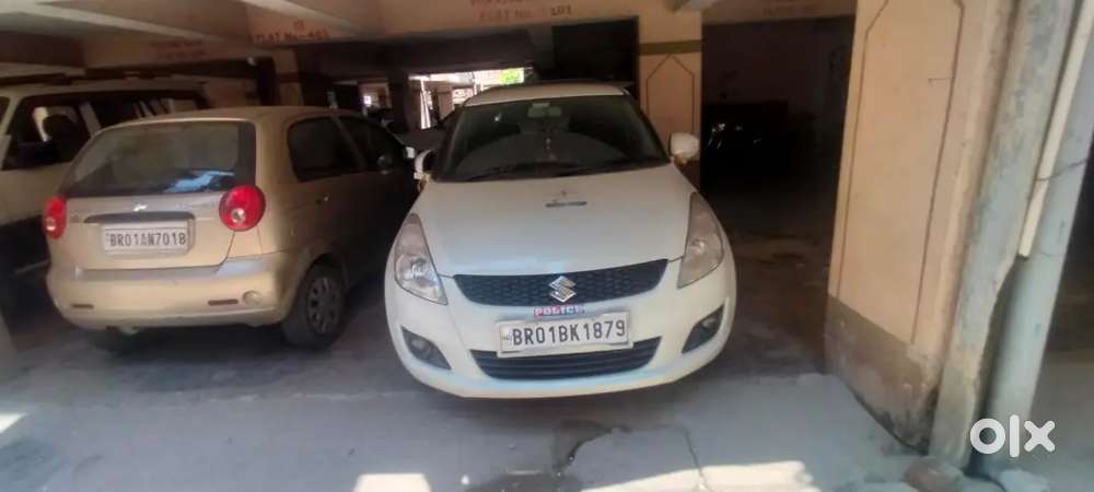 Maruti Suzuki Swift 2012 Cng & Hybrids 70000 Km Driven + Petrol
