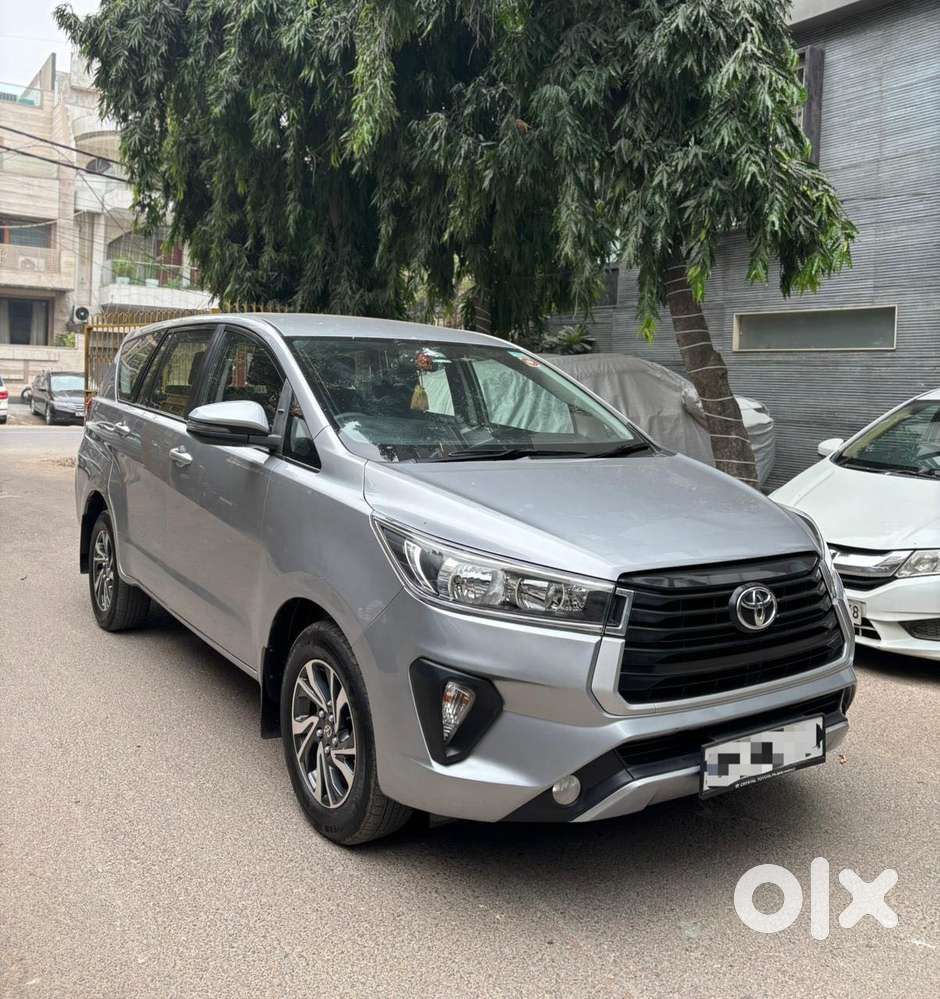 Toyota Innova Crysta [ ] 2.4 Gx At 7 Str, 2022, Diesel