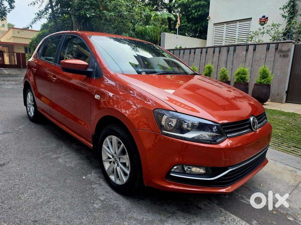 Volkswagen Polo Petrol Highline 1.2L, 2015, Petrol