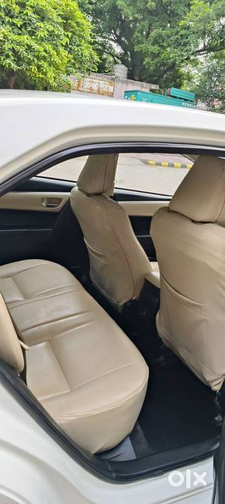 Toyota Corolla Altis 2013-2017 Vl At, 2016, Petrol