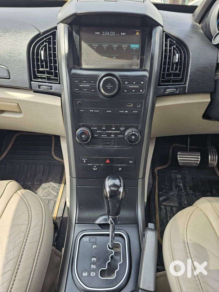 Mahindra Xuv500 W10 Awd, 2016, Diesel
