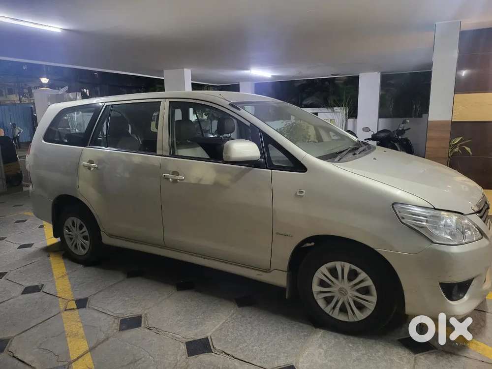 Toyota Innova 2013 Diesel Well Maintained