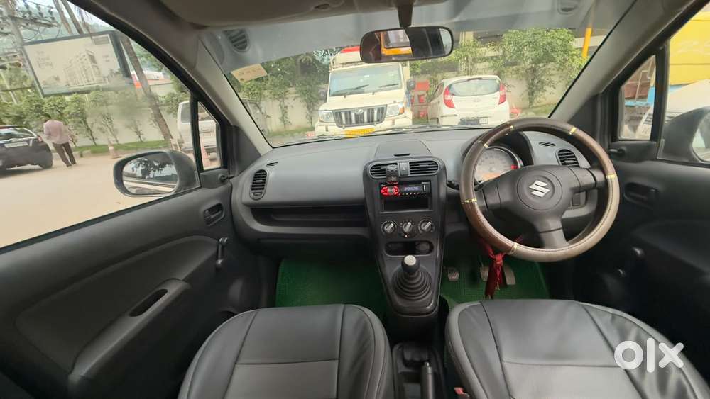 Maruti Suzuki Ritz Lxi, 2010, Petrol