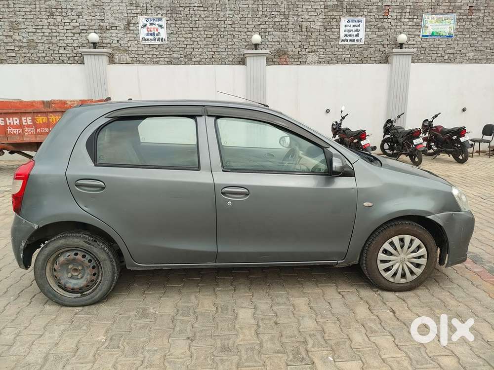 Toyota Etios Liva 2015