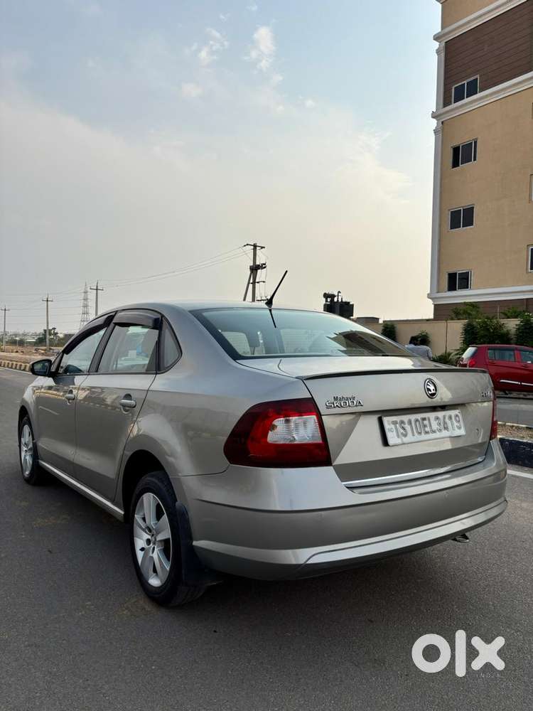 Skoda Rapid 1.5 Tdi Style/1.5 At Style, 2017, Diesel