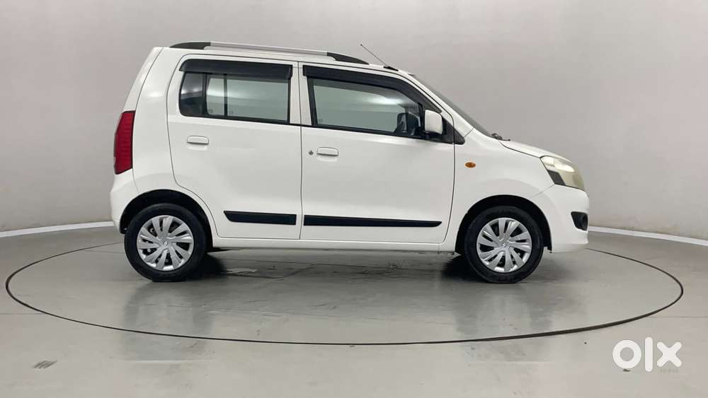 Maruti Suzuki Wagon R 1.0 Vxi Amt, 2018, Petrol