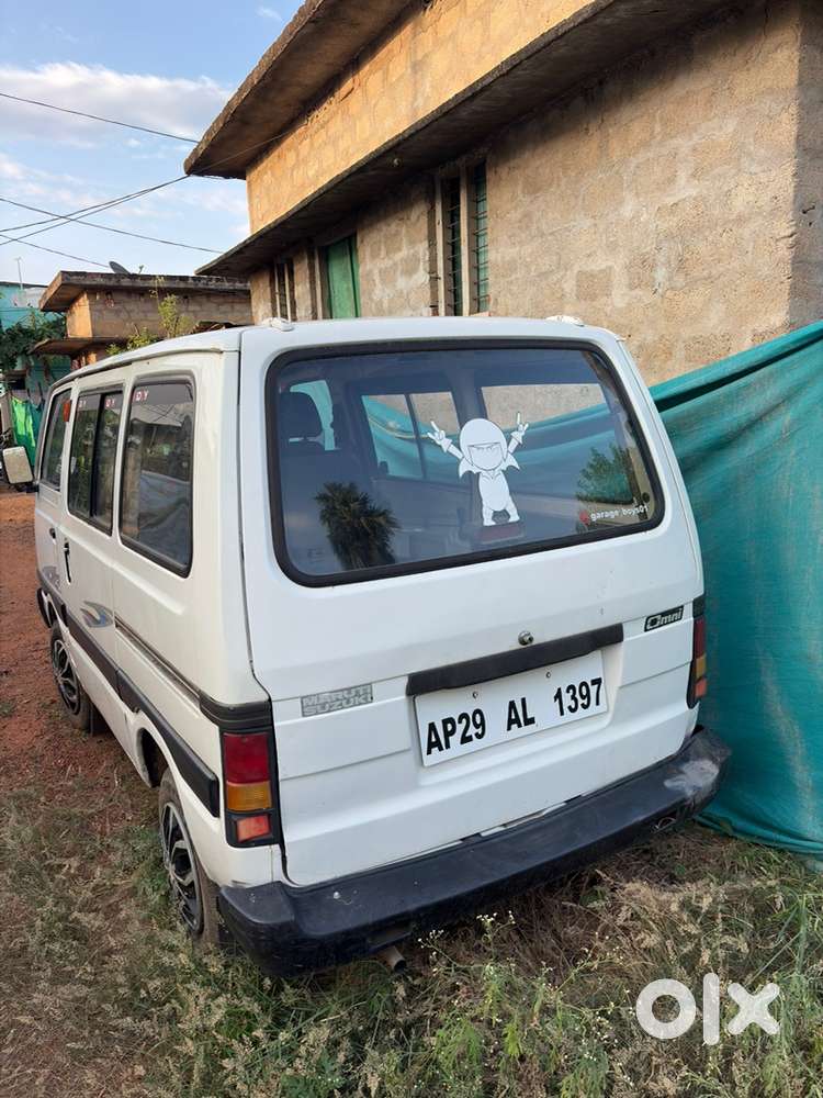 2011 Maruti Suzuki Omni