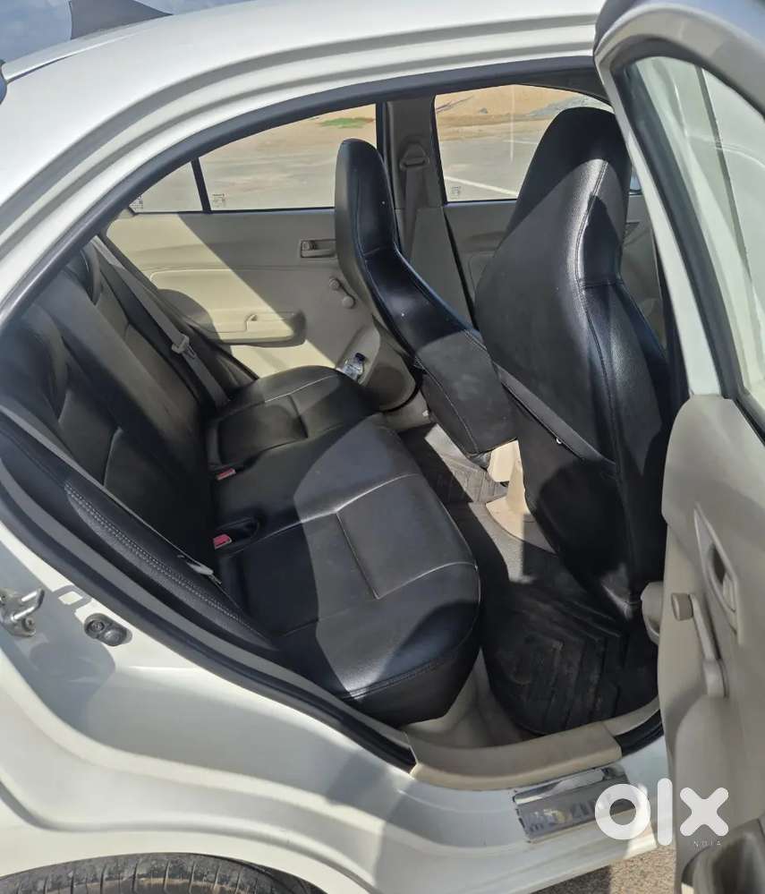 Maruti Suzuki Dzire 2017 Lxi 2nd Owner