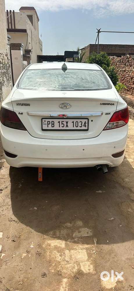 Hyundai Fluidic Verna 2012 Diesel 120000 Km Driven