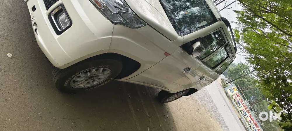 Mahindra Tuv 300 2018 Diesel 90000 Km Driven