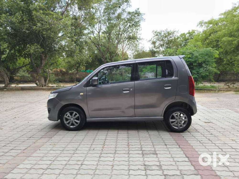 Maruti Suzuki Wagon R Vxi Plus, 2017, Petrol