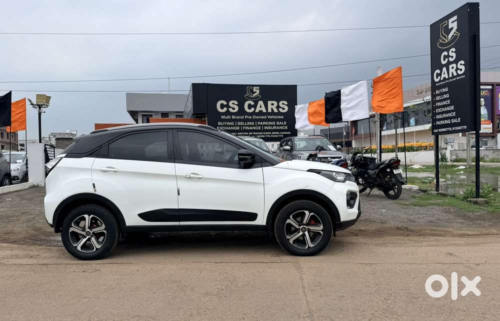 Tata Nexon 1.5 Revotorq Xza Plus Dual Tone Roof Amt, 2023, Diesel