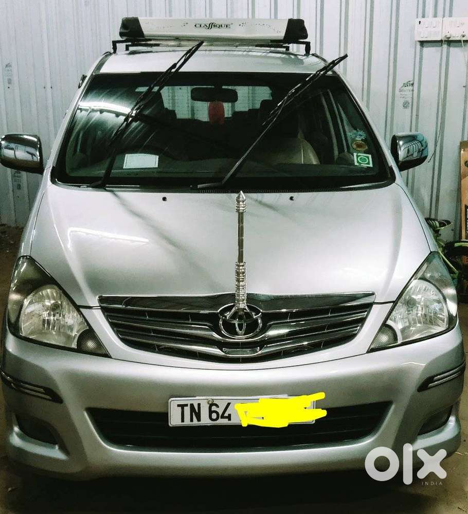 Toyota Innova 2.5 Z Diesel 7 Seater, 2011, Diesel